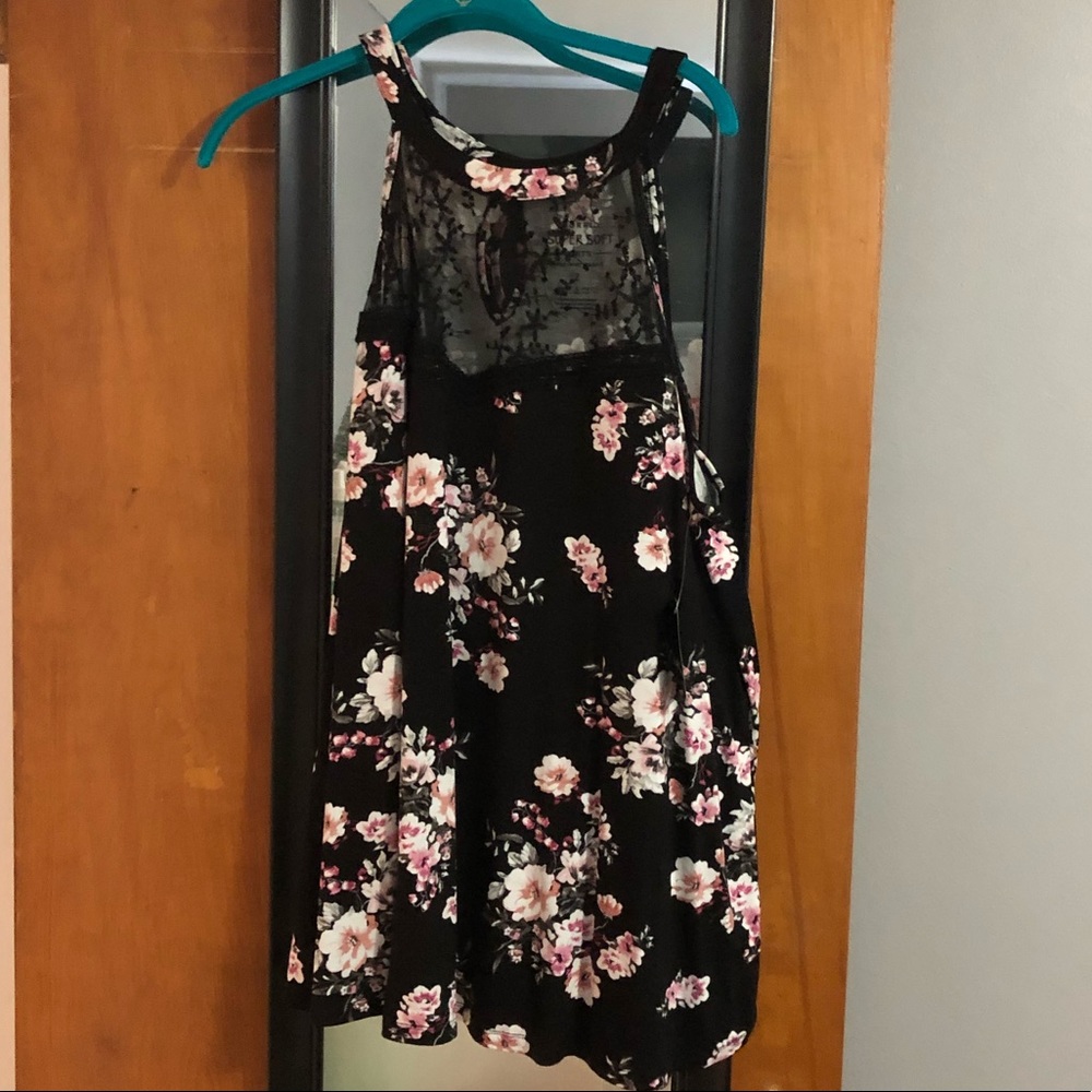 Size 2x Torrid Floral Halter Tank